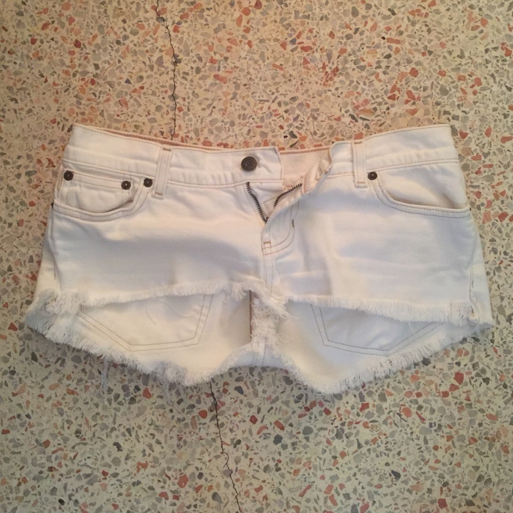 White hollister cut off shorts size 1
